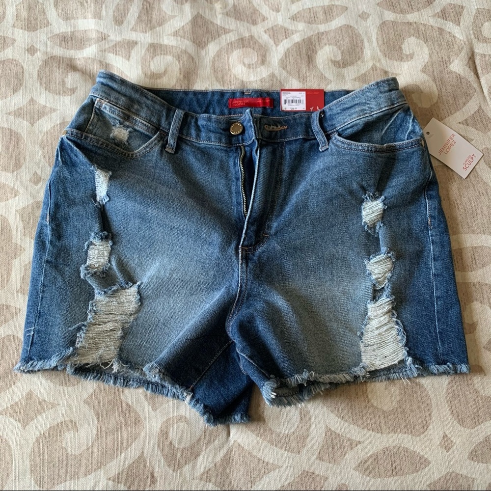 JLO Jean Shorts NWT